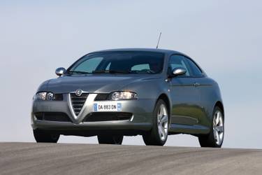 Alfa Romeo GT 937 2003