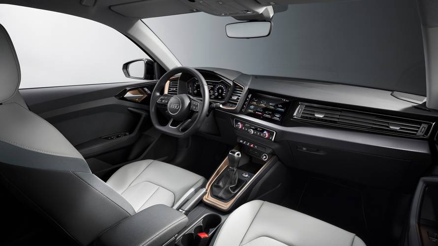 Interno di una Audi A1 GB 2019