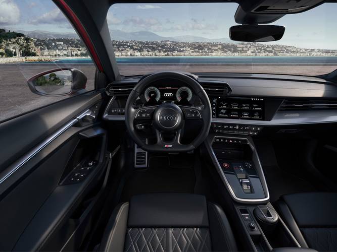 Interno di una Audi S3 Sedan 8Y 2020
