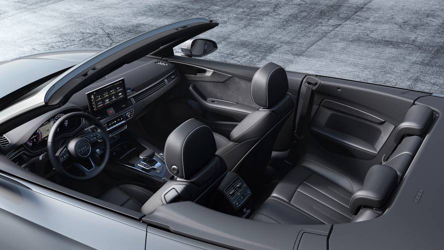 Audi A5 F5 8W6 facelift 2020 cabrio rear seats