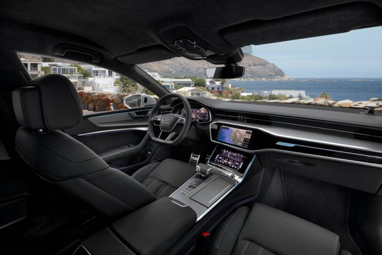 Interno di una Audi A7 4K8 Sportback 2018