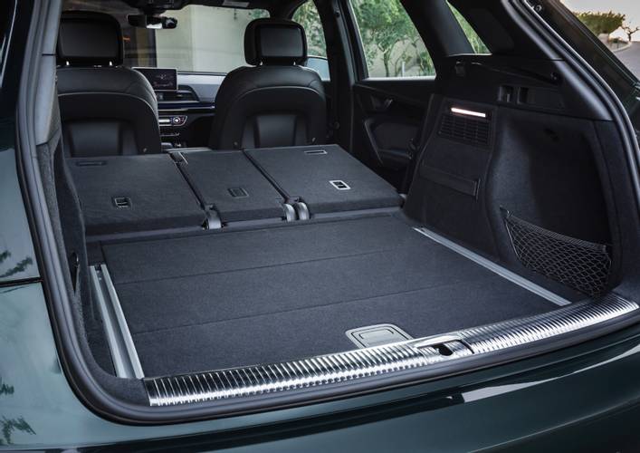 Audi Q5 FY 80A 2016 bagageruimte tot aan voorstoelen