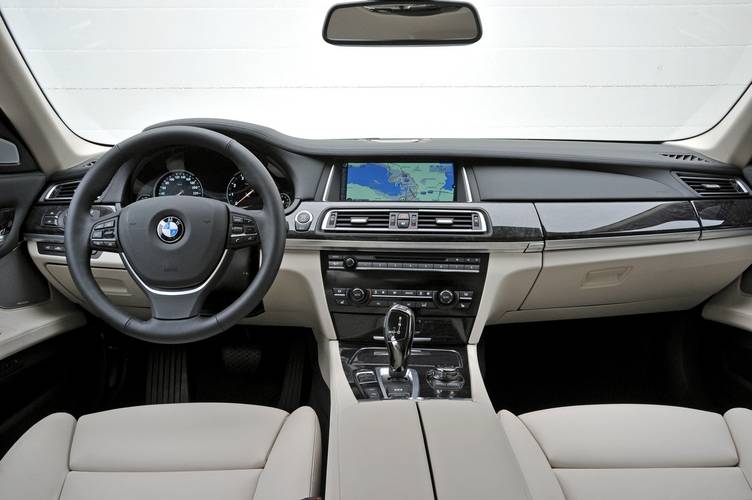 BMW 7 F01 facelift 2012 interieur