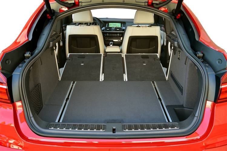 BMW X4 F26 2014 bagageruimte tot aan voorstoelen
