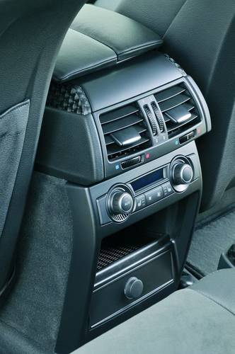 Interno di una BMW X6 E71 2009