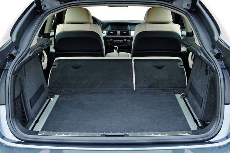 BMW X6 E71 2009 bagageruimte tot aan voorstoelen