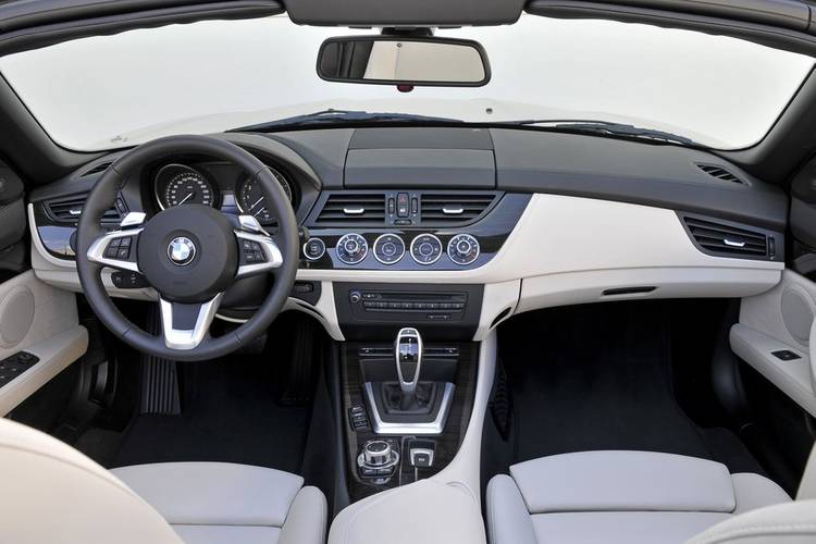 Interno di una BMW Z4 E89 2009