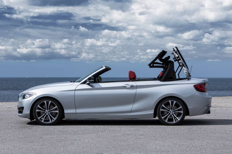 BMW 1 F22 2014 kabriolet