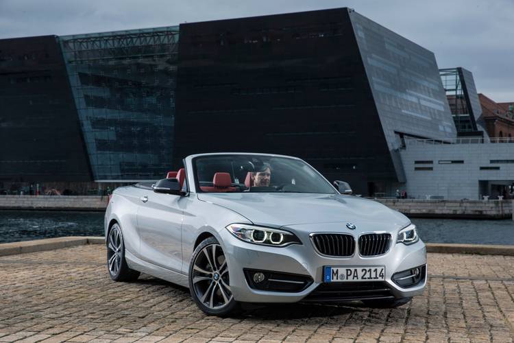 BMW 1 F22 2014 kabriolet