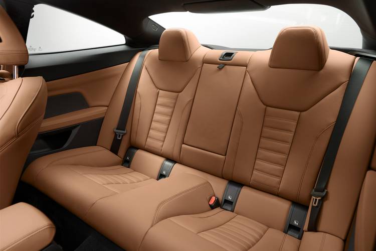 BMW 4 G22 2020 rear seats
