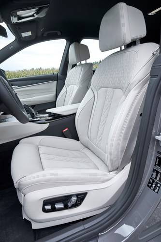 BMW 6 GT G32 facelift 2020 przednie fotele