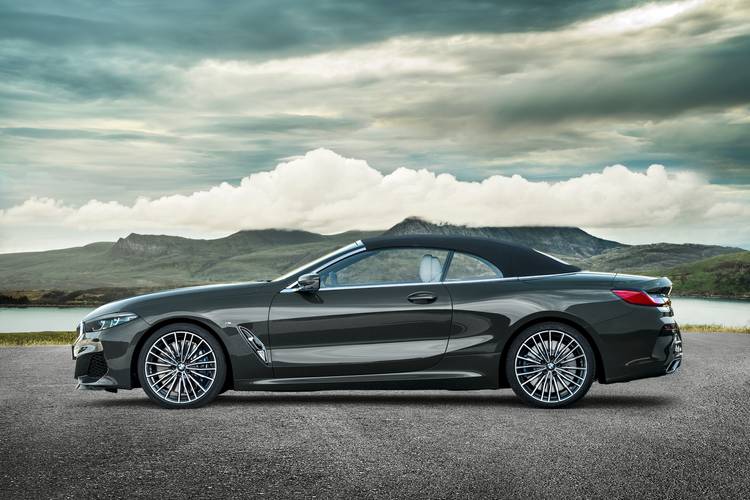 BMW 8 G14 2020 convertible