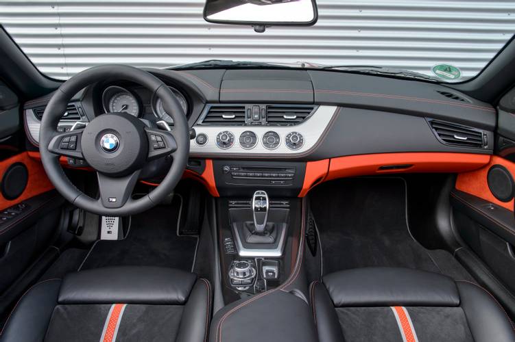 BMW Z4 E89 facelift 2013 interiér