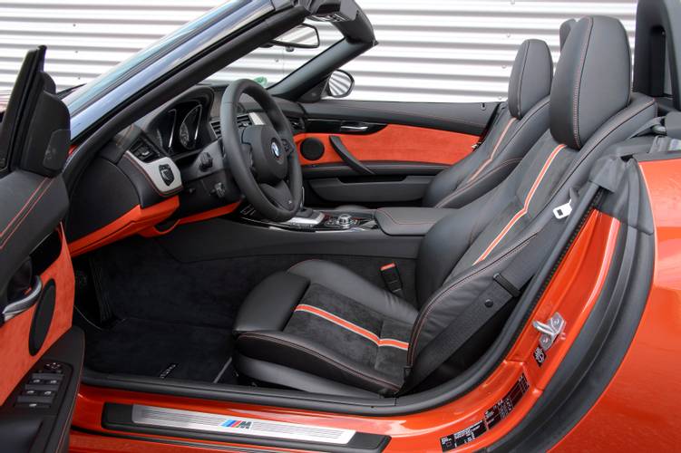 BMW Z4 E89 facelift 2013 assentos dianteiros