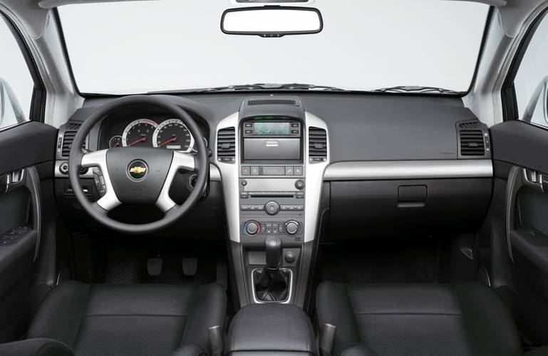 Interno di una Chevrolet Captiva C100 2006