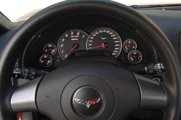 Chevrolet Corvette C6 2006 interior