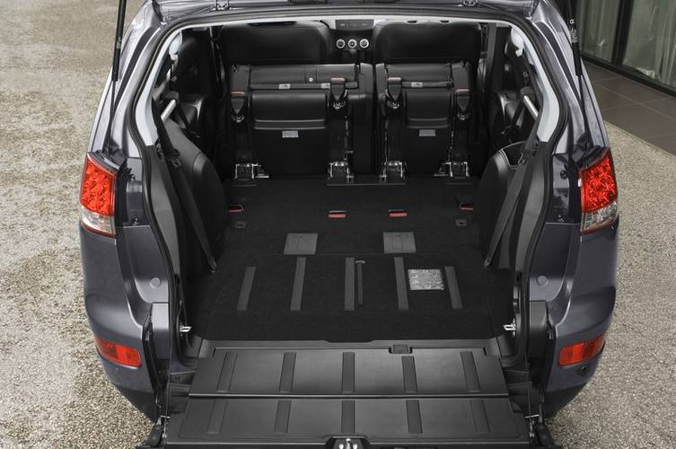 Citroen C-Crosser 2007-2012 rear folding seats