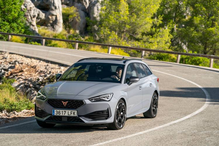 Cupra Leon KL8 Sportstourer 2020 familiar