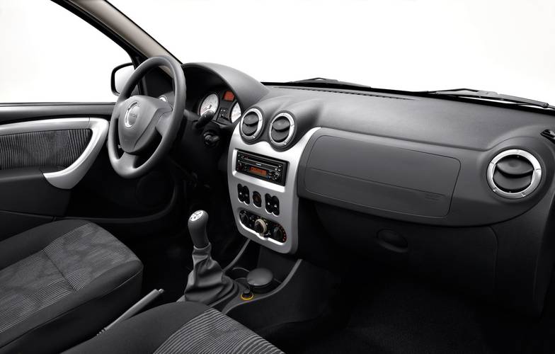 Dacia Logan Facelift 2008 interior