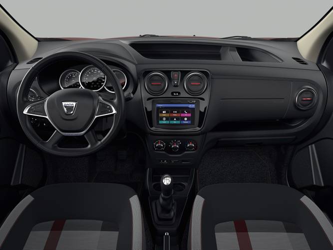 Interno di una Dacia Dokker facelift 2017
