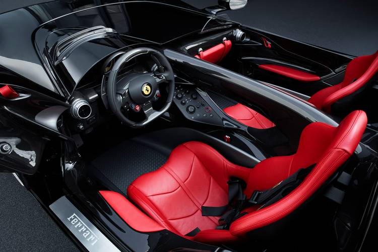 Ferrari Monza SP2 2019 interior