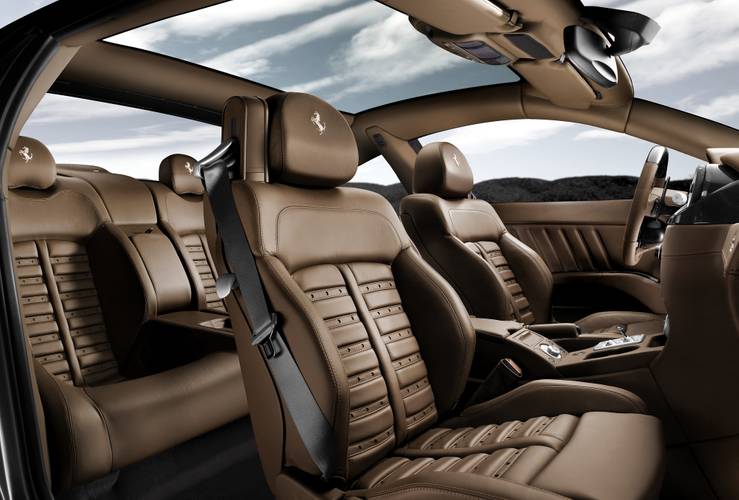 Ferrari 612 Scaglietti front seats