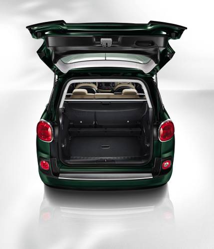 Fiat 500L Living 330 2014 boot