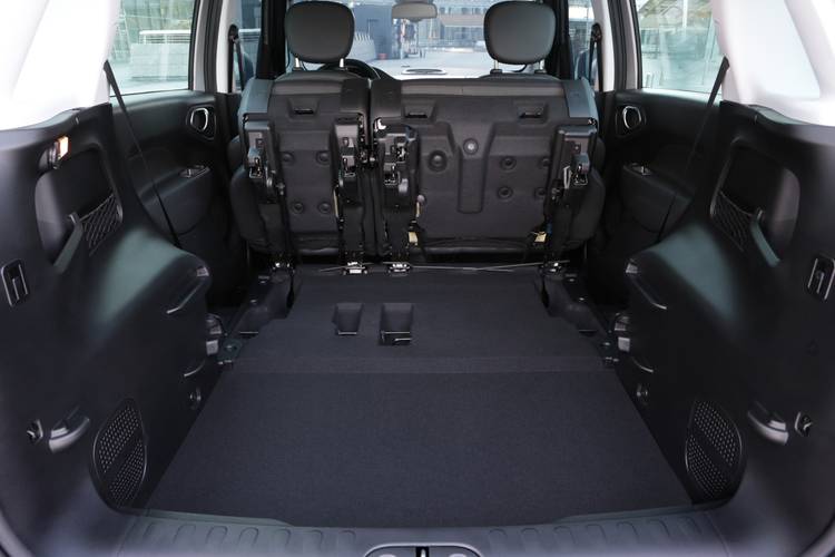 Fiat 500L Living 330 2014 bagageruimte tot aan voorstoelen