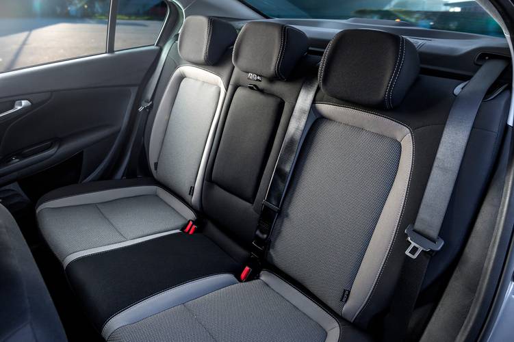 Fiat Tipo 356 2016 rear seats