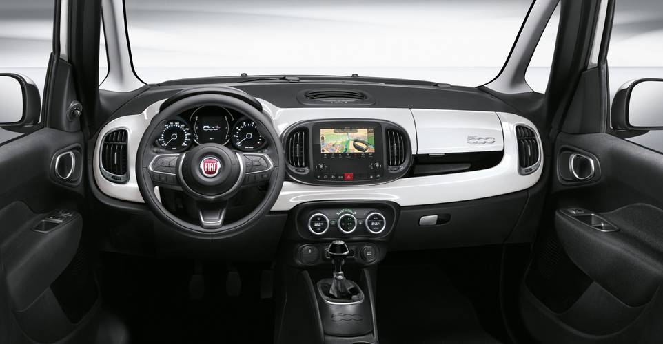 Fiat 500L 330 facelift 2017 wnętrze