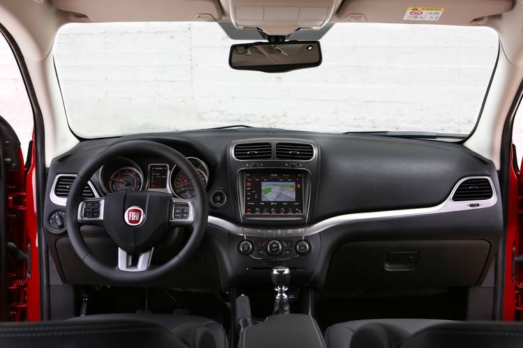 Interno di una Fiat Freemont JC 2012