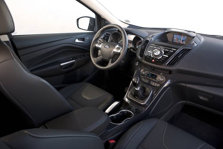 Interno di una Ford Kuga C520 2013