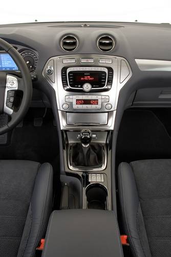 Ford Mondeo 2007 interior