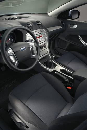 Ford Mondeo 2007 interior