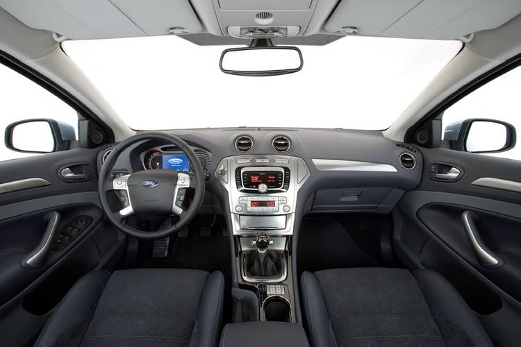 Ford Mondeo 2007 interieur