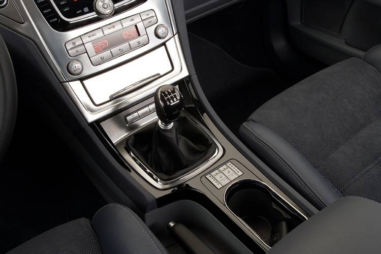 Ford Mondeo 2008 interieur