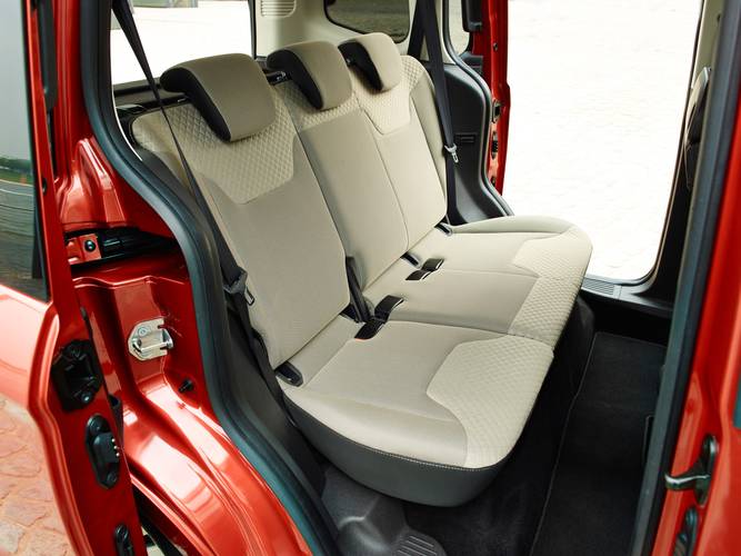 Banquette arrière de la Ford Tourneo Courier 2014