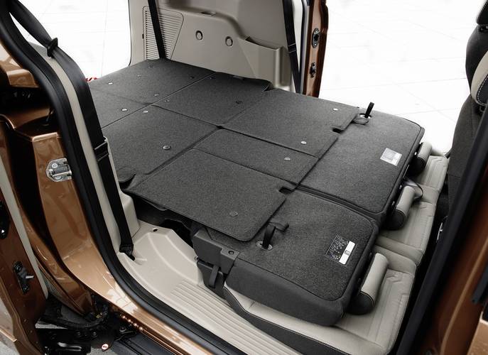 Ford Tourneo Connect Grand 2013 rear folding seats