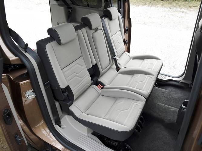 Ford Tourneo Connect Grand 2013 rear seats