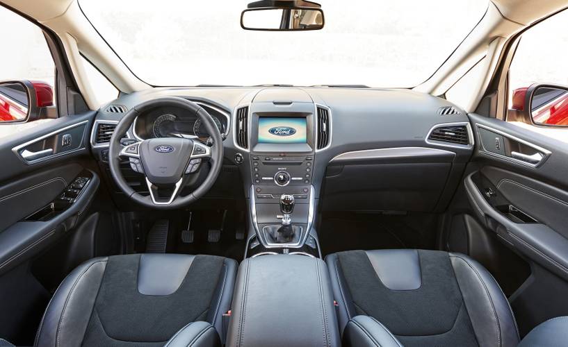 Ford S-Max 2015 interiér