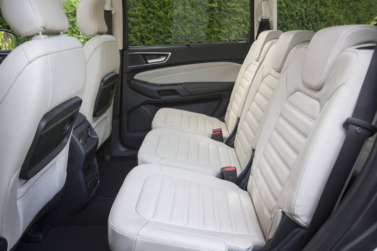 Ford Galaxy 2015 asientos traseros