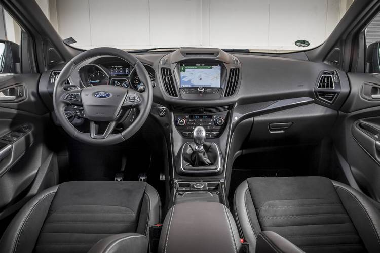 Interno di una Ford Kuga C520 facelift 2016