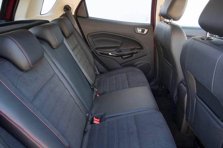 Ford EcoSport facelift 2017 rear seats