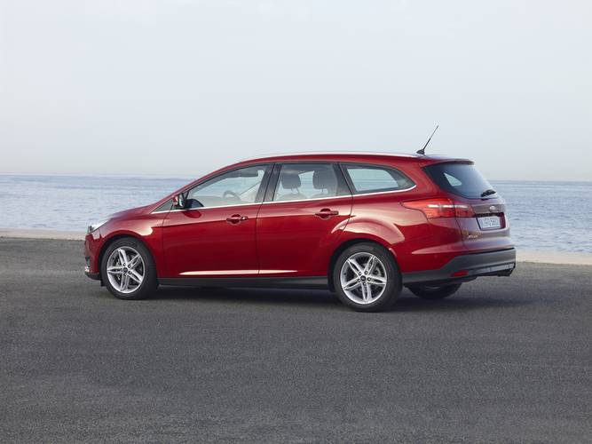 Ford Focus C346 facelift 2015 familiar