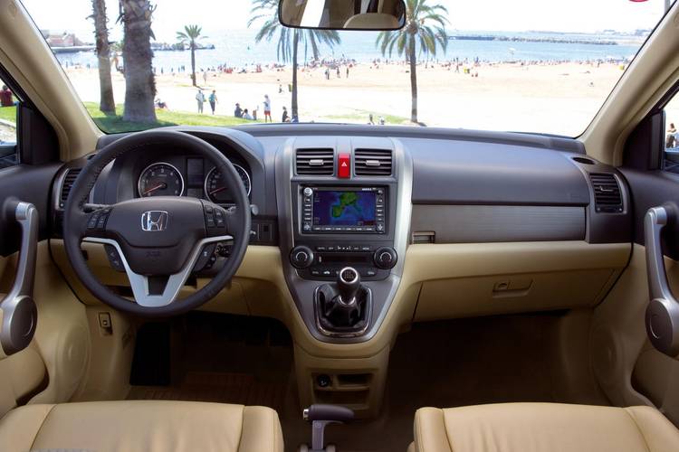 Interno di una Honda Cr-V 2006