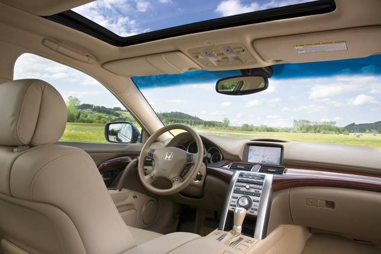 Honda Legend 2008 interior
