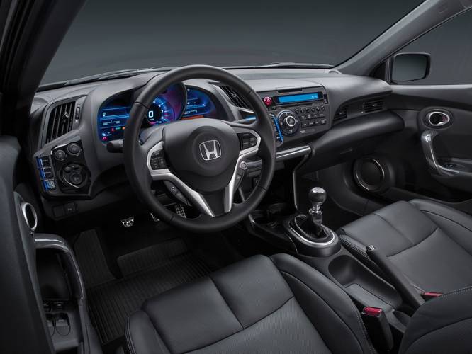 Interno di una Honda CR-Z facelift 2013