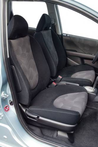 Honda Jazz 2005 front seats