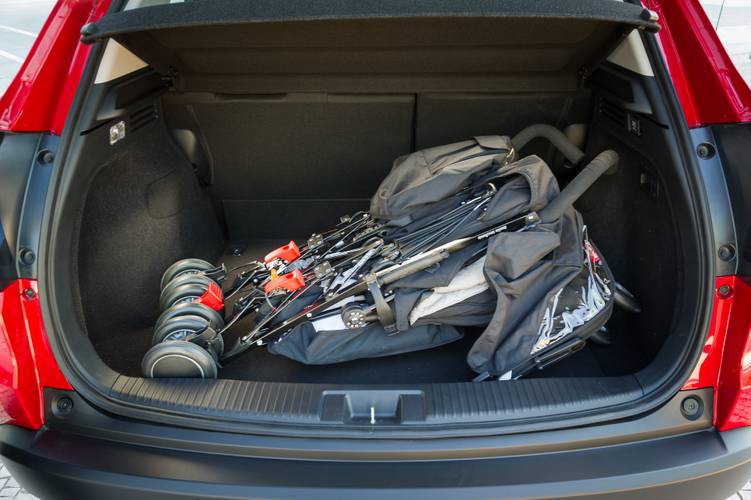 Honda HR-V 2015 objem kufru 448-570 l