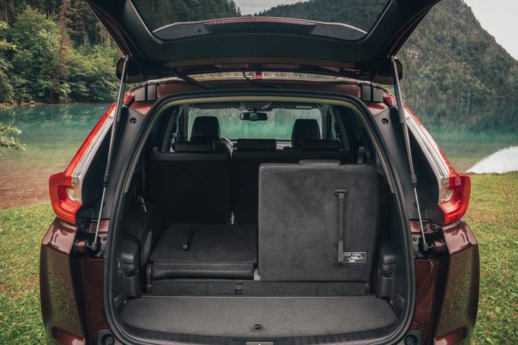 Honda CR-V 2019 RW RT plegados los asientos traseros